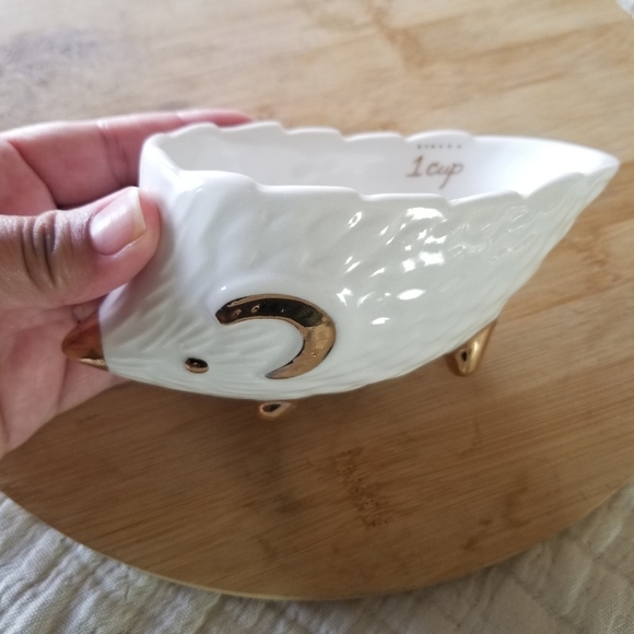 Anthropologie | Hedgehog Measuring Cup - Picture 3 of 8
